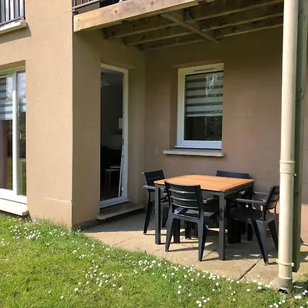 F2 Calme Et Elegant * 伊奎马维尔