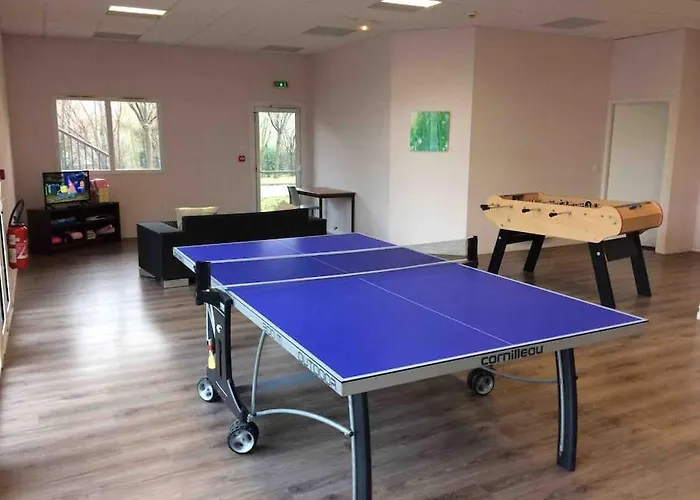 F2 Calme Et élégant * Équemauville